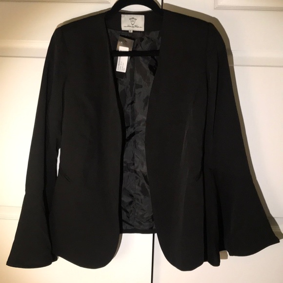 Get Down to Business Blazer - Picture 4 of 5